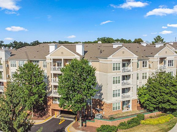 2nd image of 12919 Alton Sq APT 119