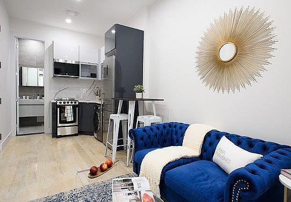 5th image of 315 E 78th St #1C