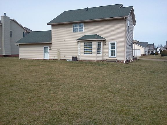 3rd image of 456 Donald Dr SW