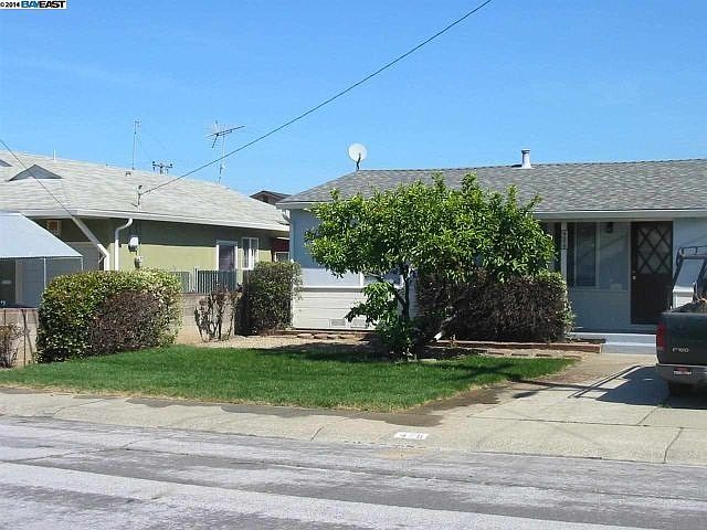 2nd image of 428 Revere Ave