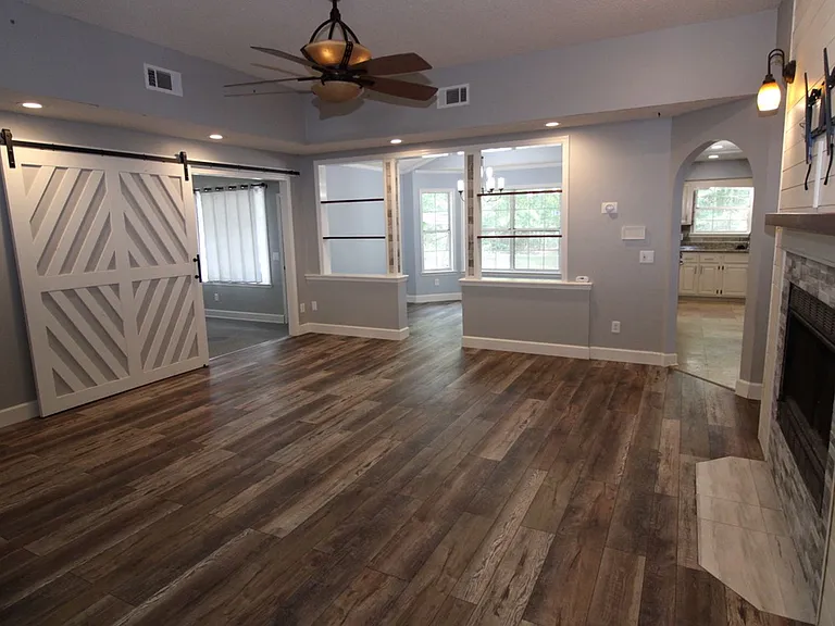 511 Canal St — Photo 3