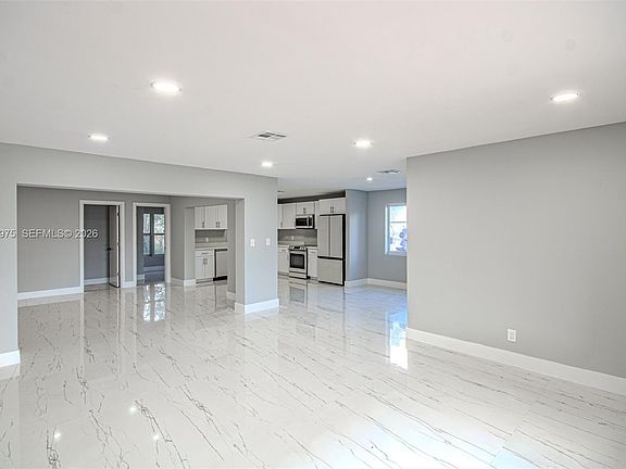 4th image of 3313 NW 36th Ter