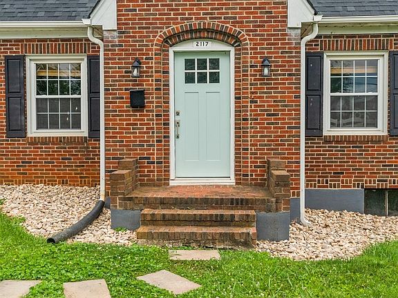 5th image of 2117 Edinboro Ave