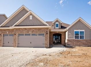 730 N Sunrise Dr, Romeoville, IL 60446