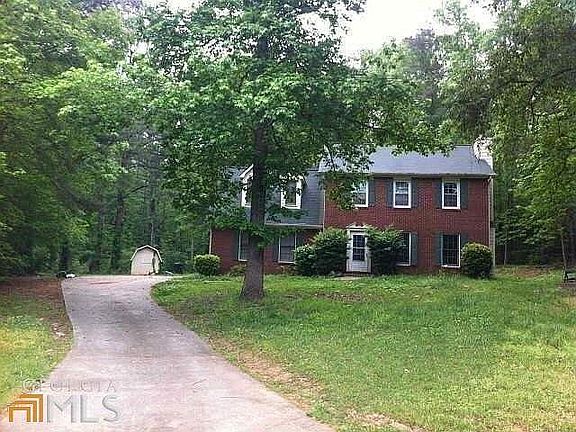 2nd image of 155 Lexington Ln