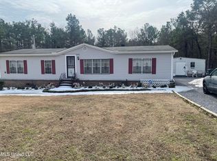 6193 Marianna Rd, Holly Springs, MS 38635