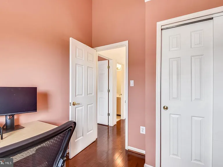 13500 Martha Jefferson Pl — Photo 16