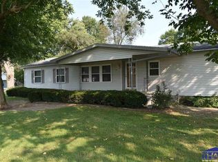 1089 Pike St, Clinton, IN 47842