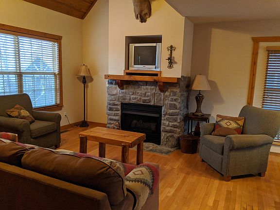 3rd image of 12 Olivia Ct #105A