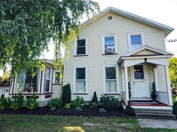 6 W Main St, Corfu, NY 14036