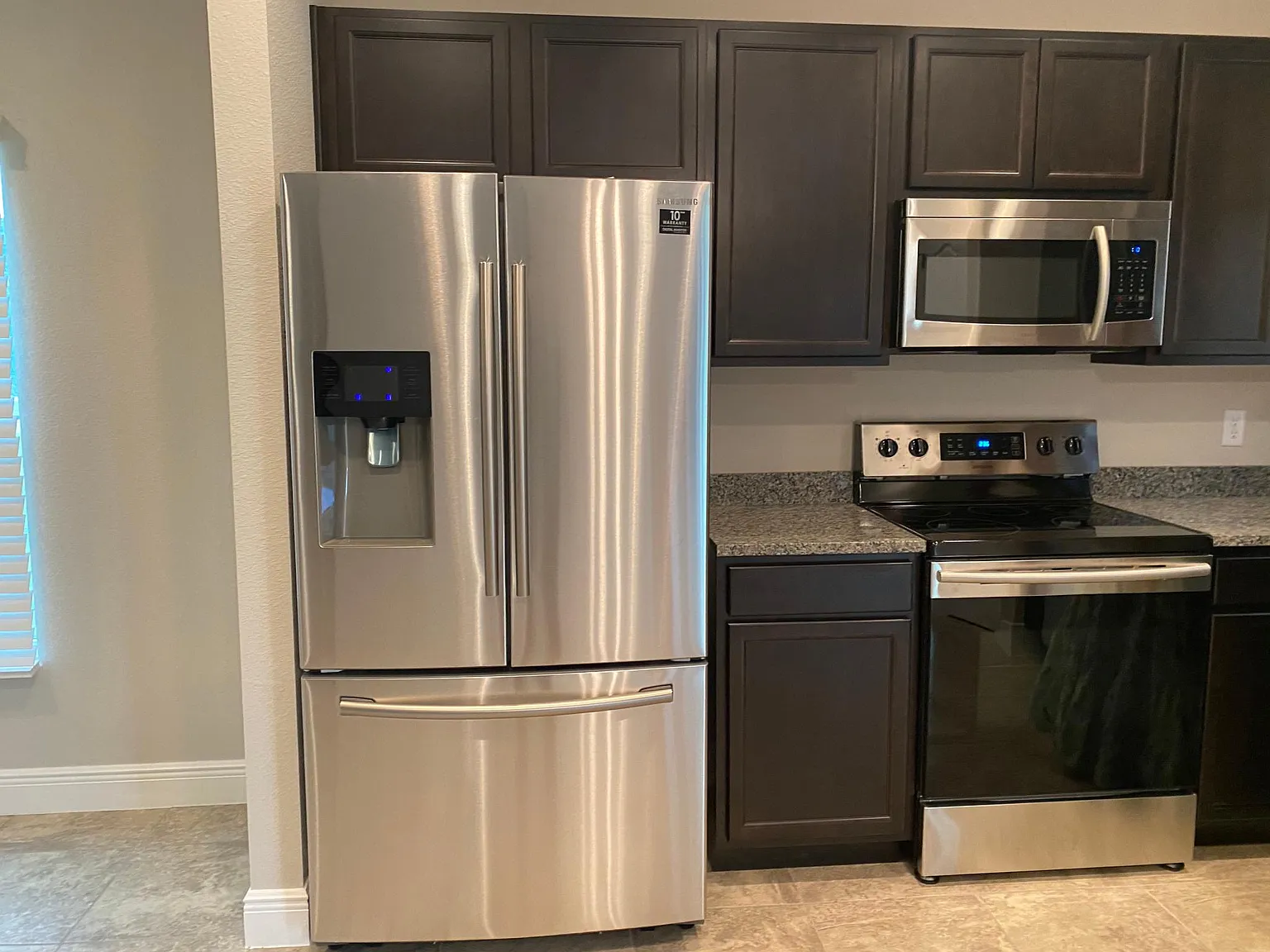 4 bed, 1553 sqft, $1,800 — Photo 2