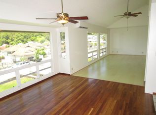 121 Kaanua Pl, Kailua, HI 96734