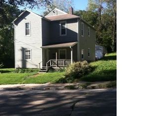 918 W 9th St, Alton, IL 62002