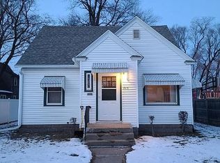 1610 Highland Ave, Eau Claire, WI 54701