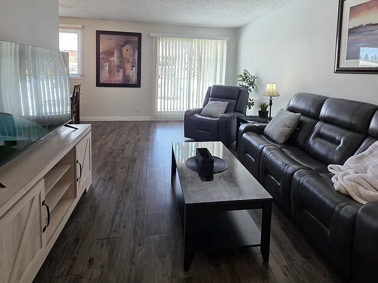 6330 58th Ave #1AI — Photo 3