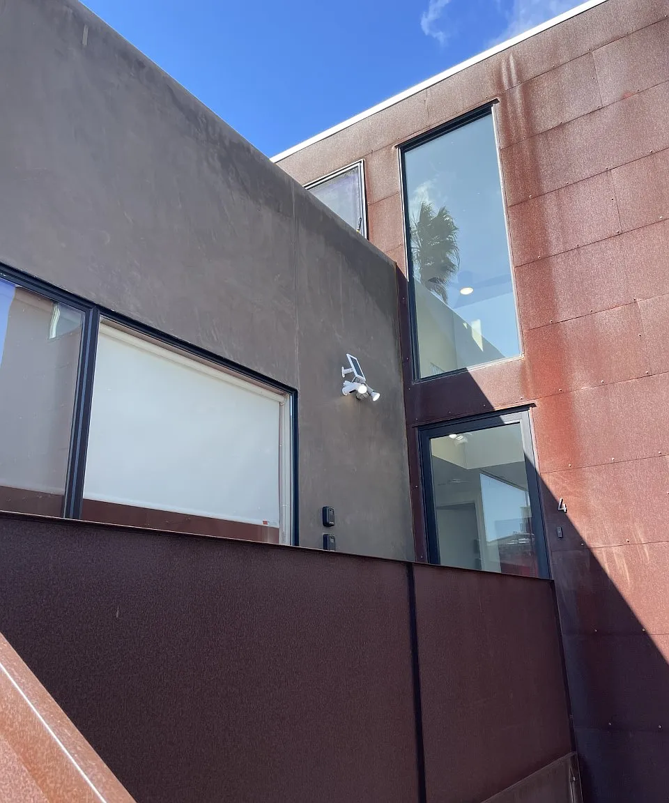 3 bed, 1270 sqft, $4,750 — Photo 2