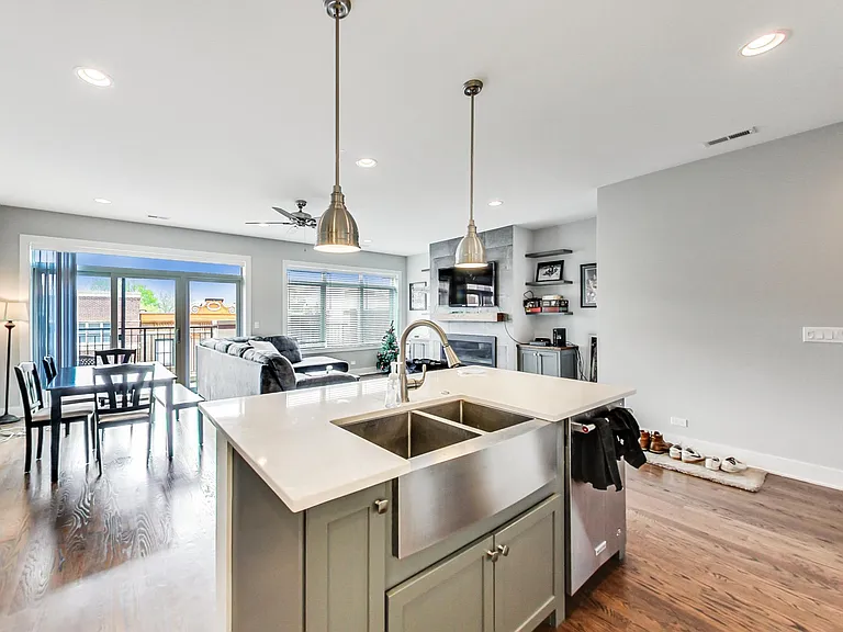 2618 N Halsted St #4N — Photo 7