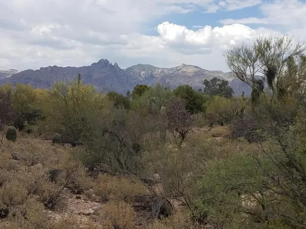 2307 E Camino Los Vientos #A, Tucson, AZ 85718
