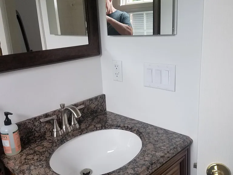 910 Sterling Ct — Photo 25