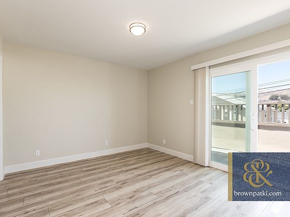 3rd image of 412 Commercial Ave #D