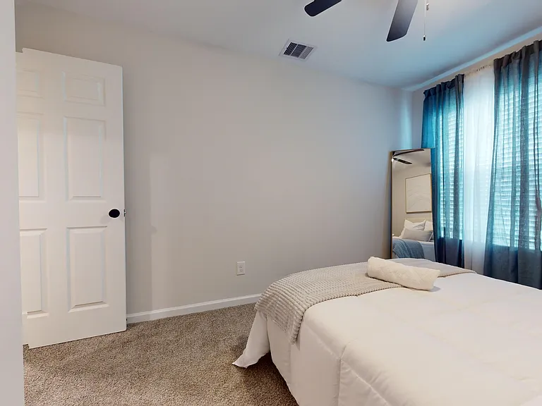 6211 Fairchild St — Photo 19