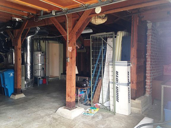 5th image of 32 Tioga Ave