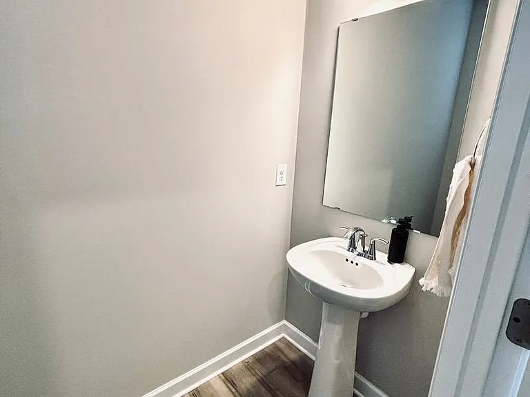 7368 183rd St W — Photo 26
