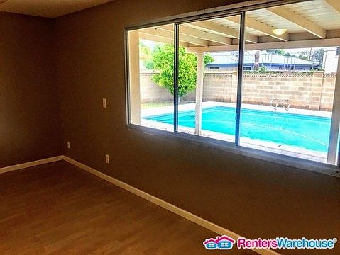 5th image of 1010 E Hermosa Dr