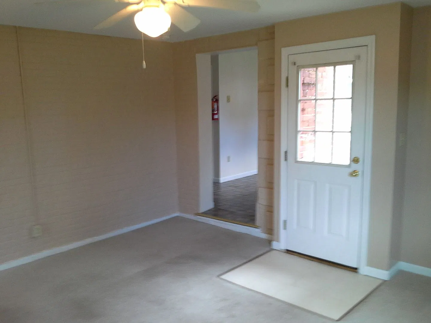 115 S. Fairview St. — Photo 1