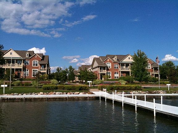 4th image of 435 Old Pine Way #1