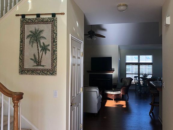 3rd image of 36867 Herring Ct
