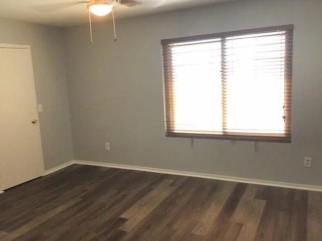 626 W Racine Loop — Photo 34