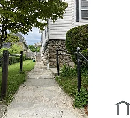 4 Loring St #1 — Photo 8