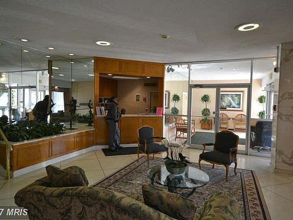 5th image of 7121 Park Heights Ave Unit 606