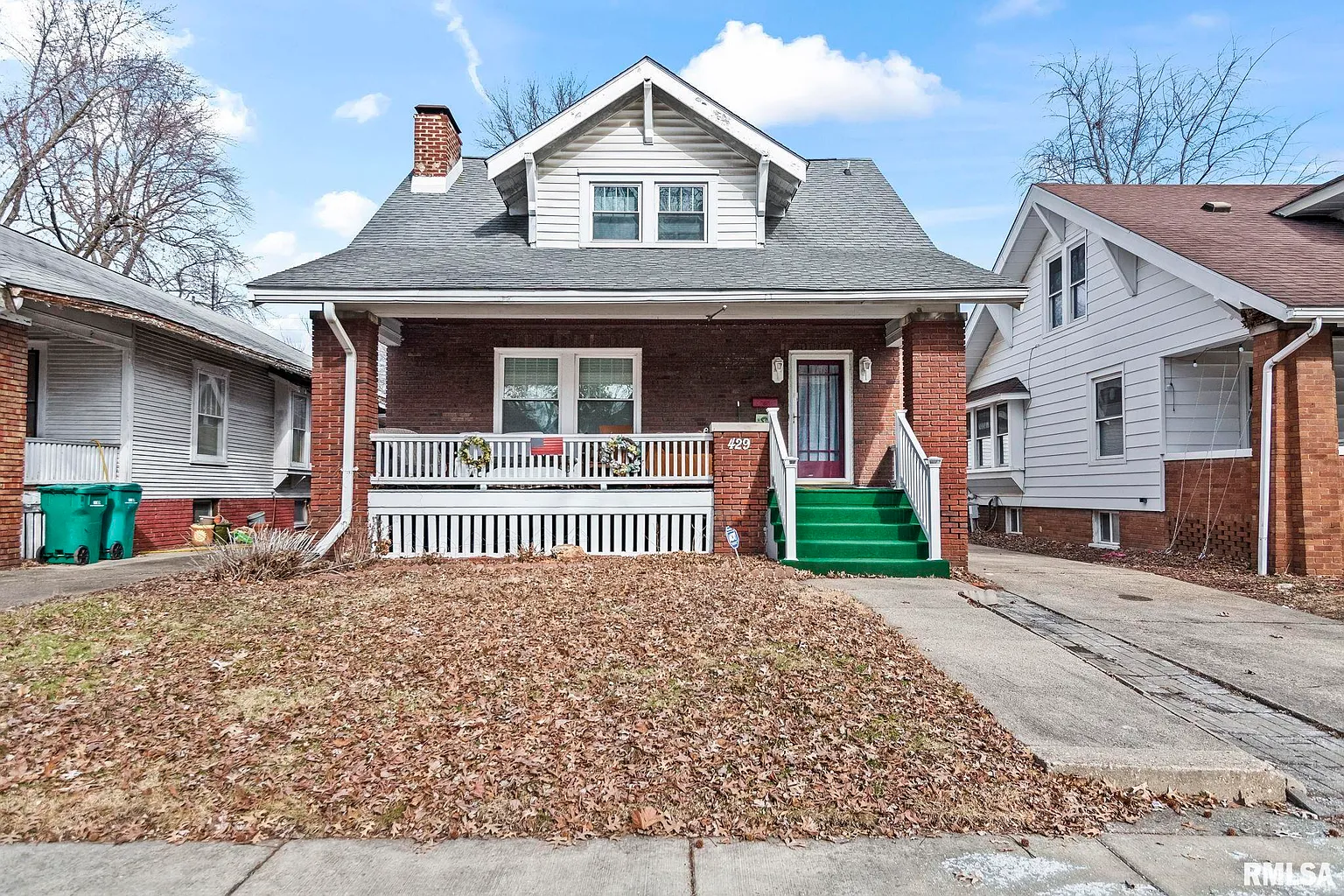 429 W Cook St photo 1