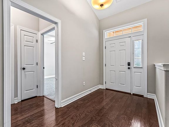4th image of 112 Nandina Way