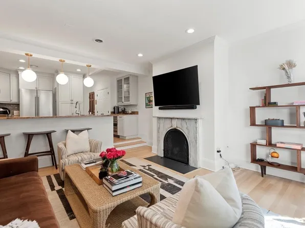 76 Marlborough St Penthouse 6, Boston, MA 02116
