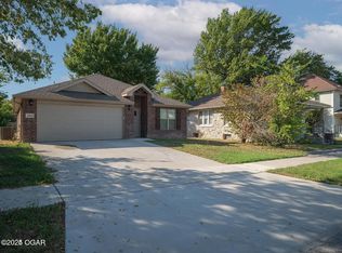 2020 S Joplin Ave, Joplin, MO 64804