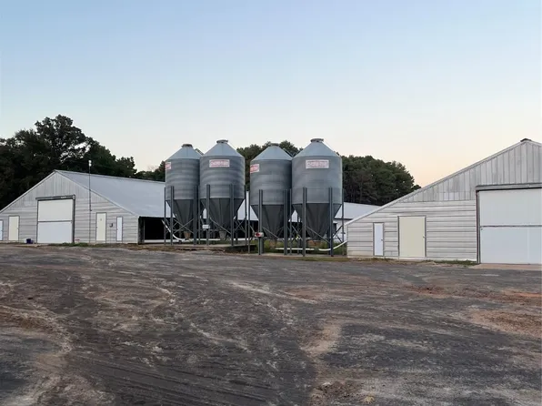 737 County Road 2855, Hughes Springs, TX 75656