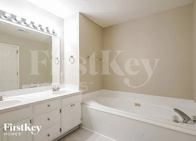 2301 Peak Hill Cv — Photo 14