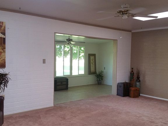 4th image of 11022 W Peoria Ave