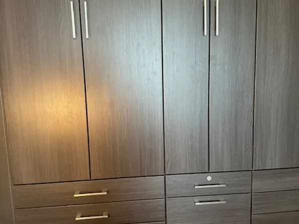 200 East 61st Street image 5 of 7