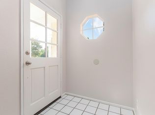 24107 Falconer Dr, Murrieta, CA 92562