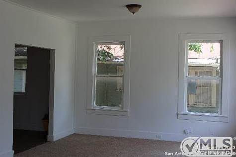 4th image of 715 Saint James