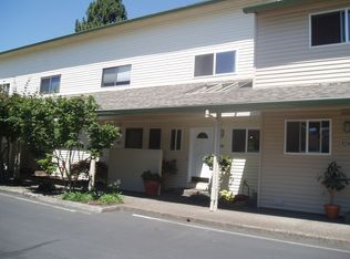 407 N Hayden Bay Dr #90, Portland, OR 97217