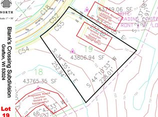 847 Tallgrass Dr, Grafton, WI 53024