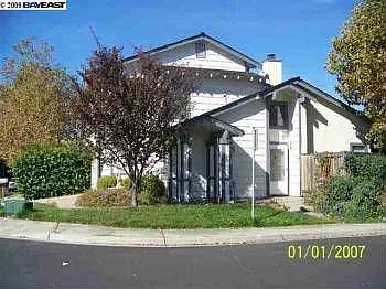 2177 Westward Pl photo 1
