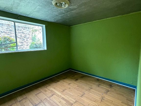 2nd image of 355 S School St