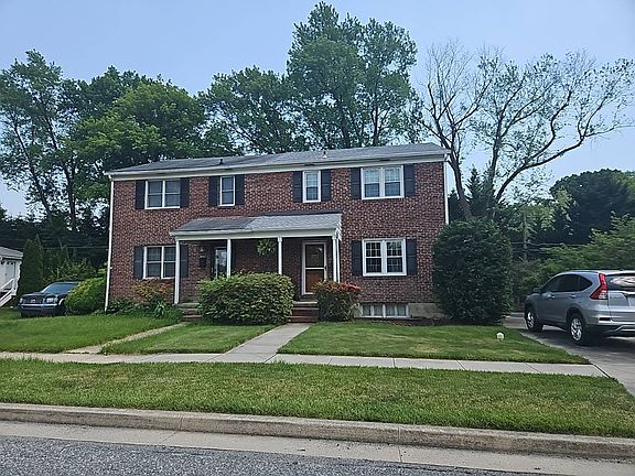 2nd image of 1415 Jeffers Rd