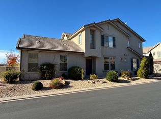 1934 E Vacation Ln, Washington, UT 84780